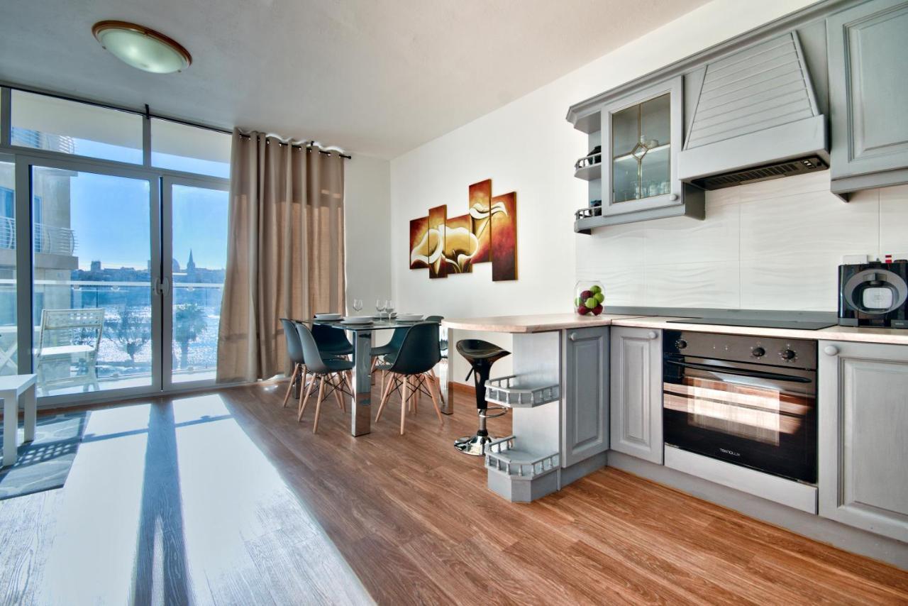Bastions Seaview Apartments And Duplex Penthouse In Sliema By Shortletsmalta Eksteriør bilde