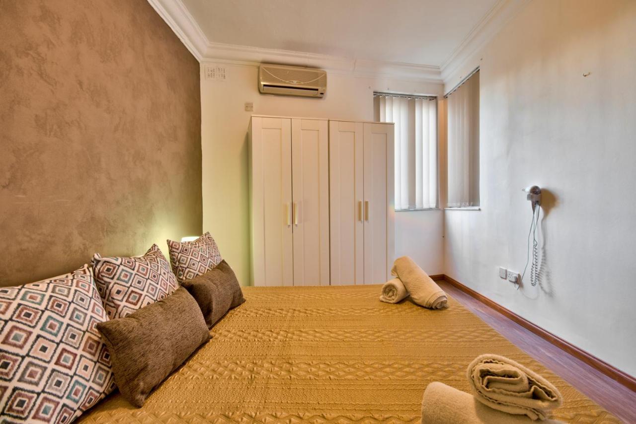 Bastions Seaview Apartments And Duplex Penthouse In Sliema By Shortletsmalta Eksteriør bilde