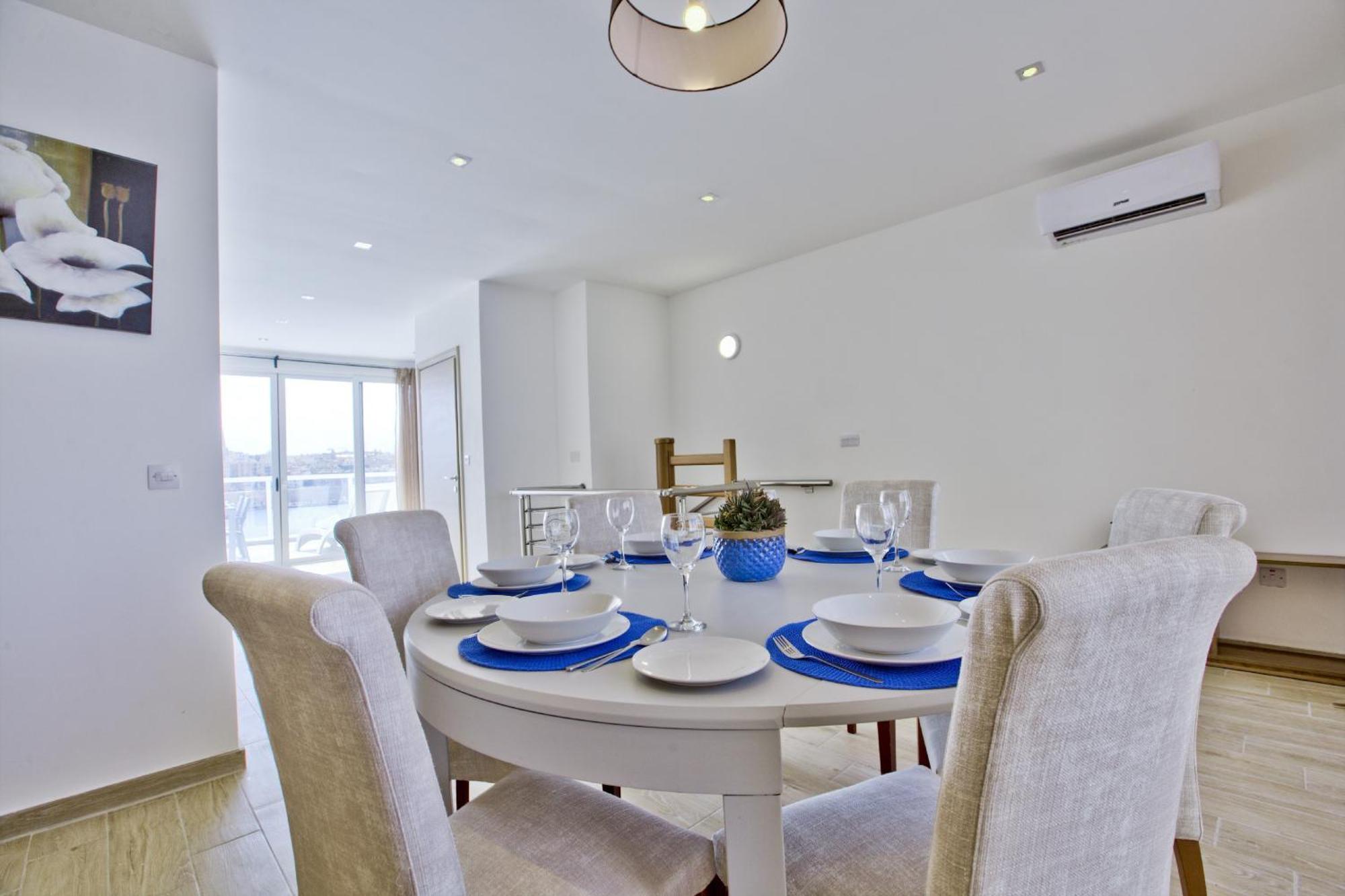 Bastions Seaview Apartments And Duplex Penthouse In Sliema By Shortletsmalta Eksteriør bilde