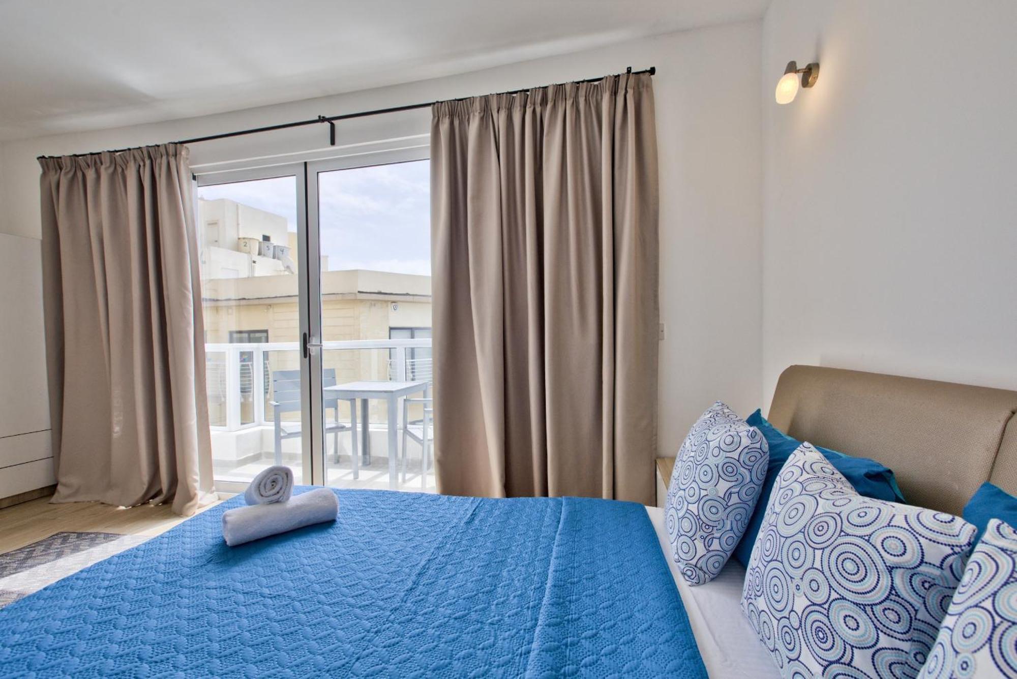 Bastions Seaview Apartments And Duplex Penthouse In Sliema By Shortletsmalta Eksteriør bilde