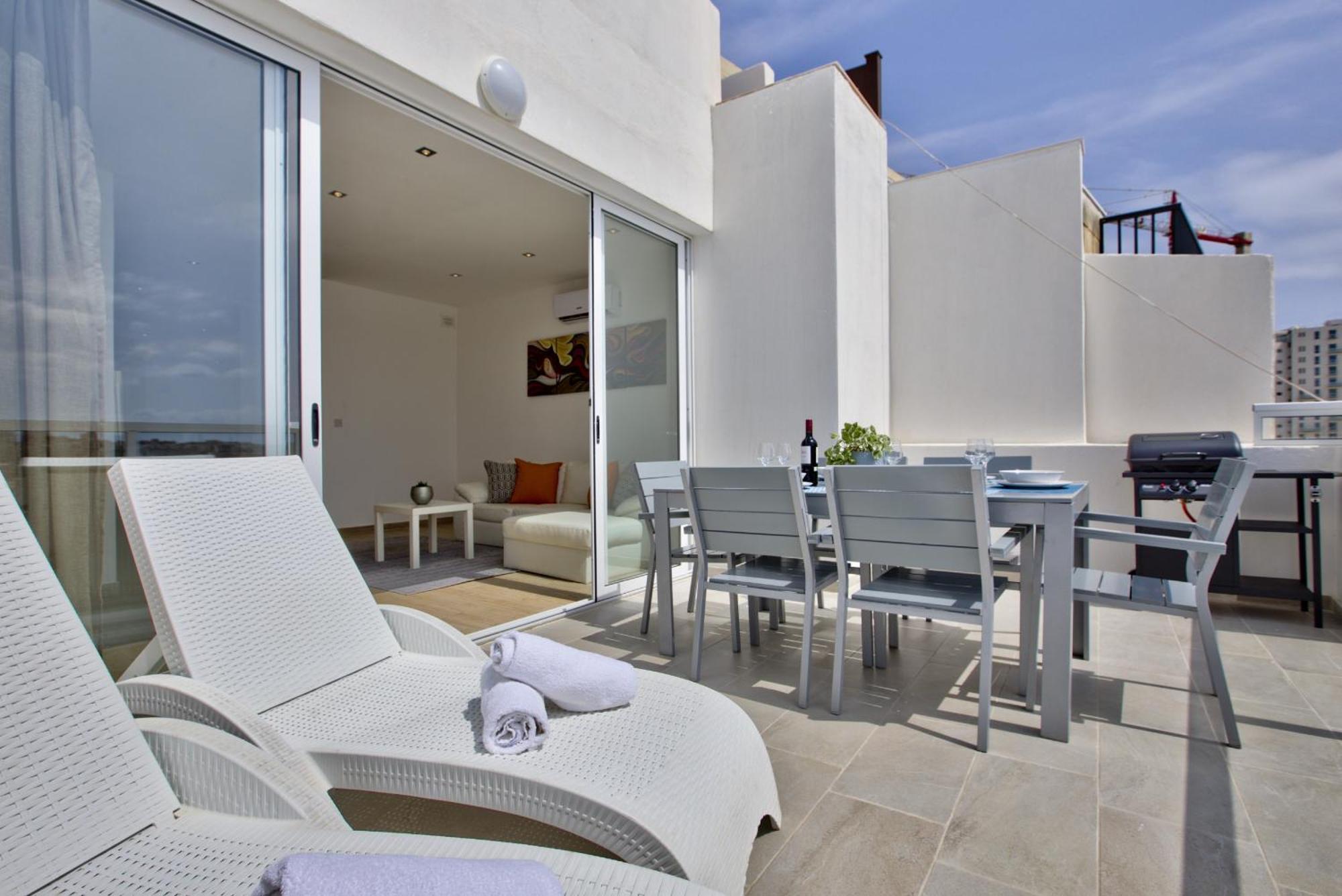 Bastions Seaview Apartments And Duplex Penthouse In Sliema By Shortletsmalta Eksteriør bilde