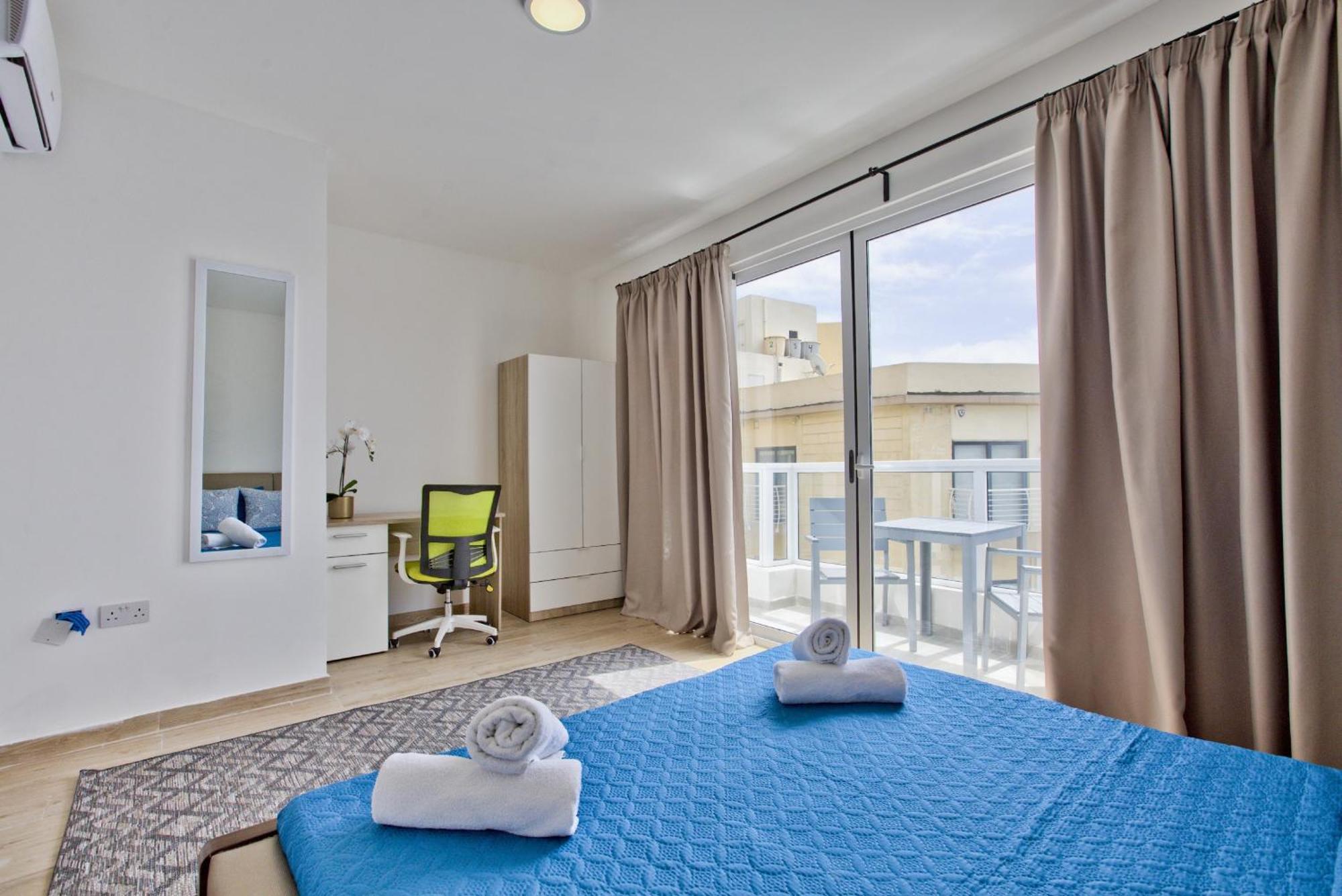 Bastions Seaview Apartments And Duplex Penthouse In Sliema By Shortletsmalta Eksteriør bilde