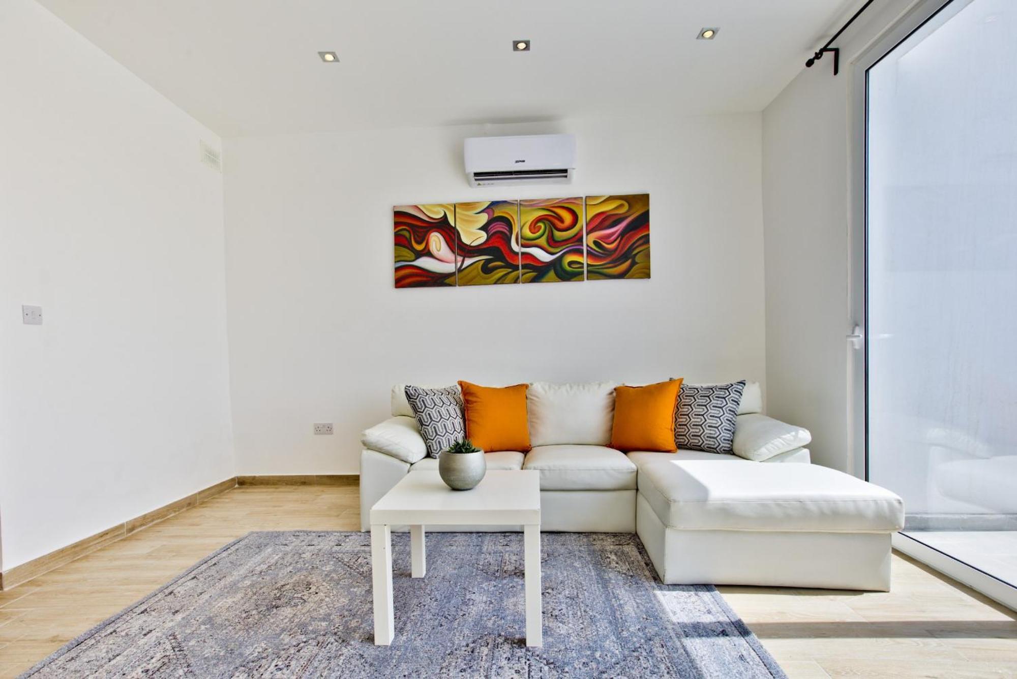 Bastions Seaview Apartments And Duplex Penthouse In Sliema By Shortletsmalta Eksteriør bilde