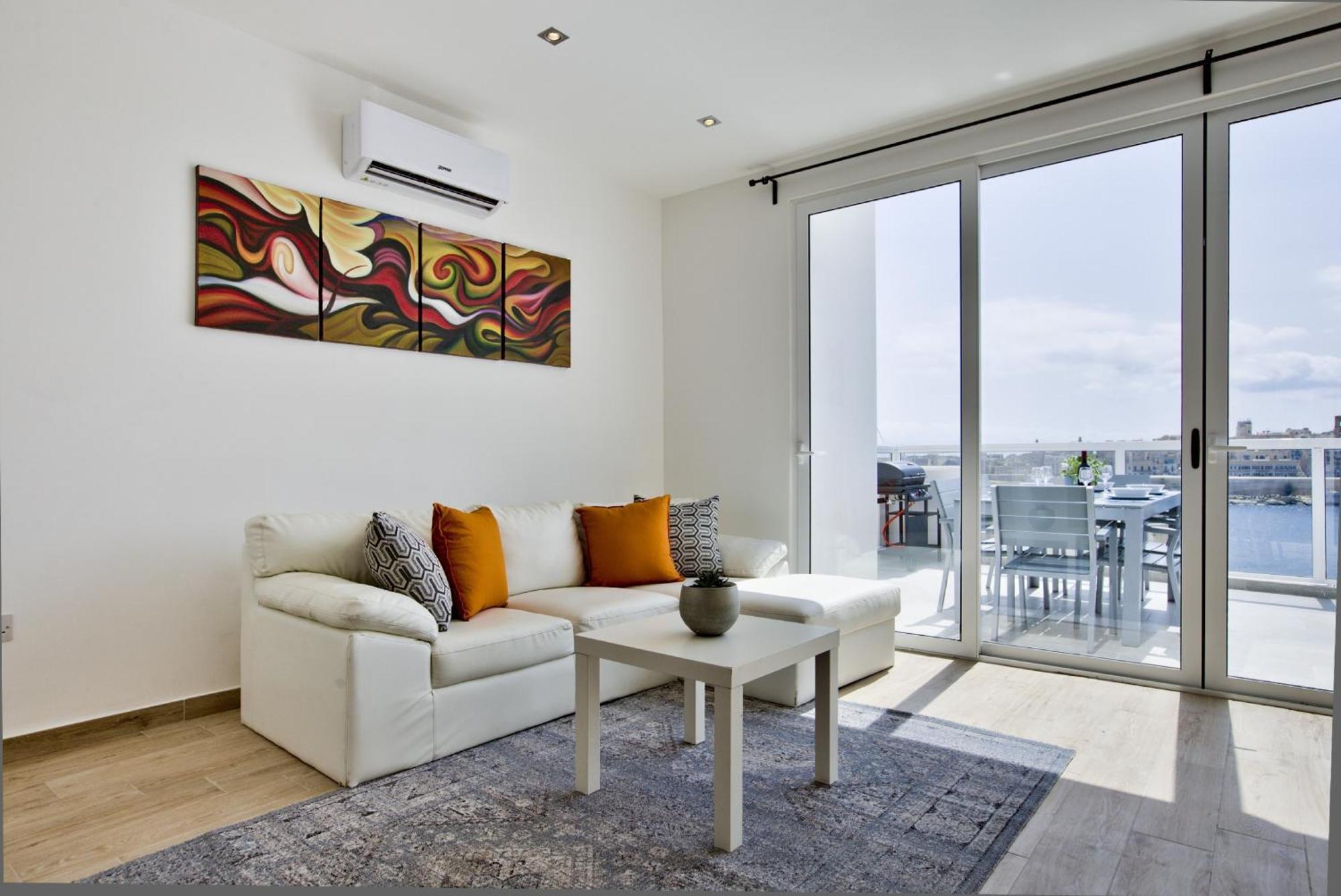 Bastions Seaview Apartments And Duplex Penthouse In Sliema By Shortletsmalta Eksteriør bilde