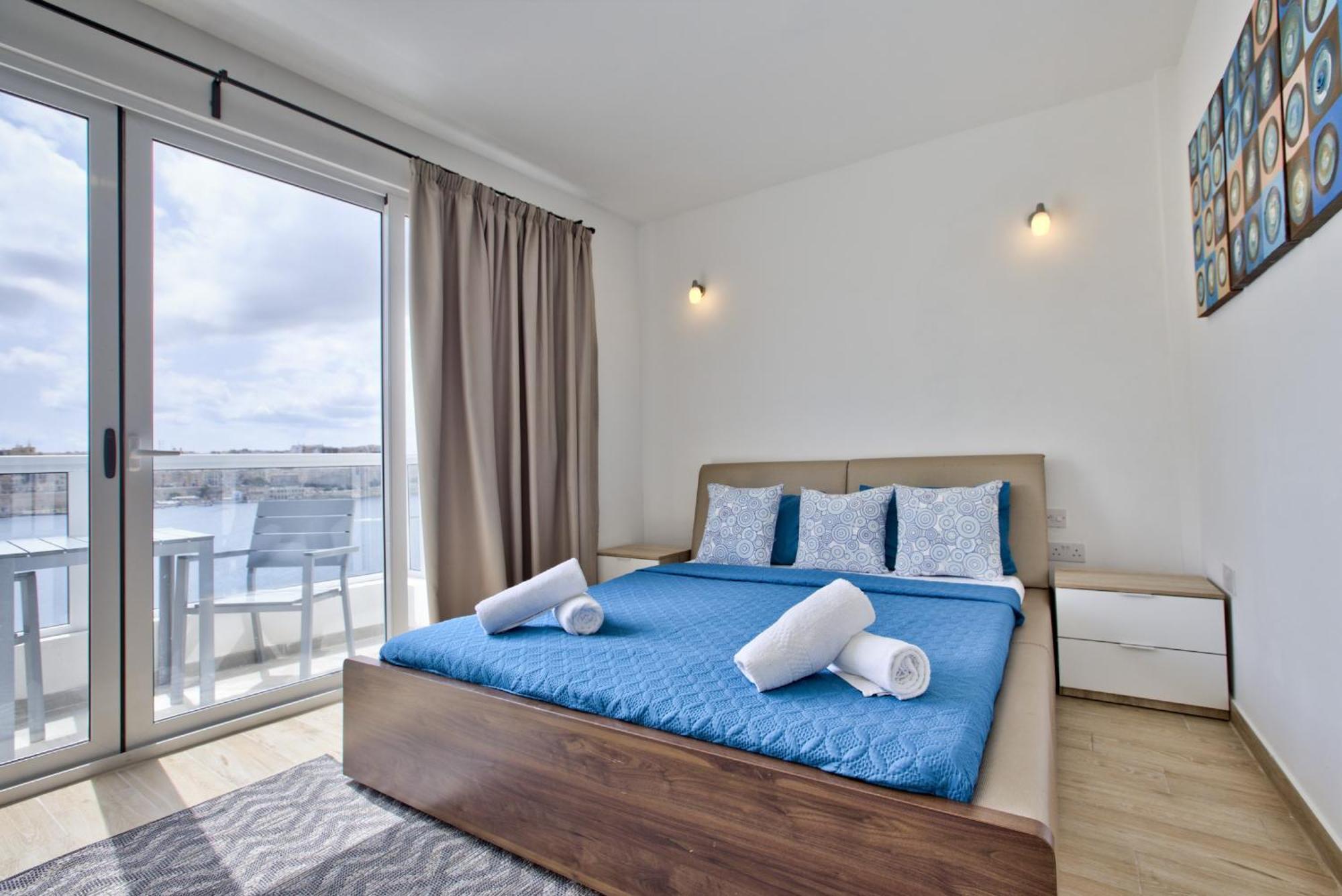 Bastions Seaview Apartments And Duplex Penthouse In Sliema By Shortletsmalta Eksteriør bilde